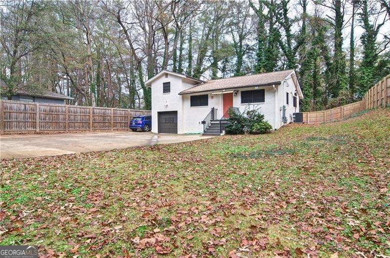 461 Meadowbrook Drive Marietta - 3