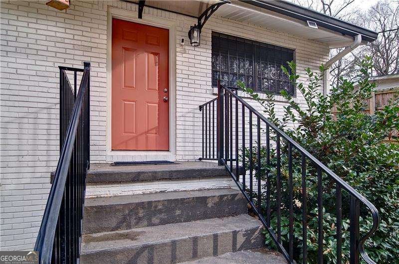 461 Meadowbrook Drive Marietta - 4