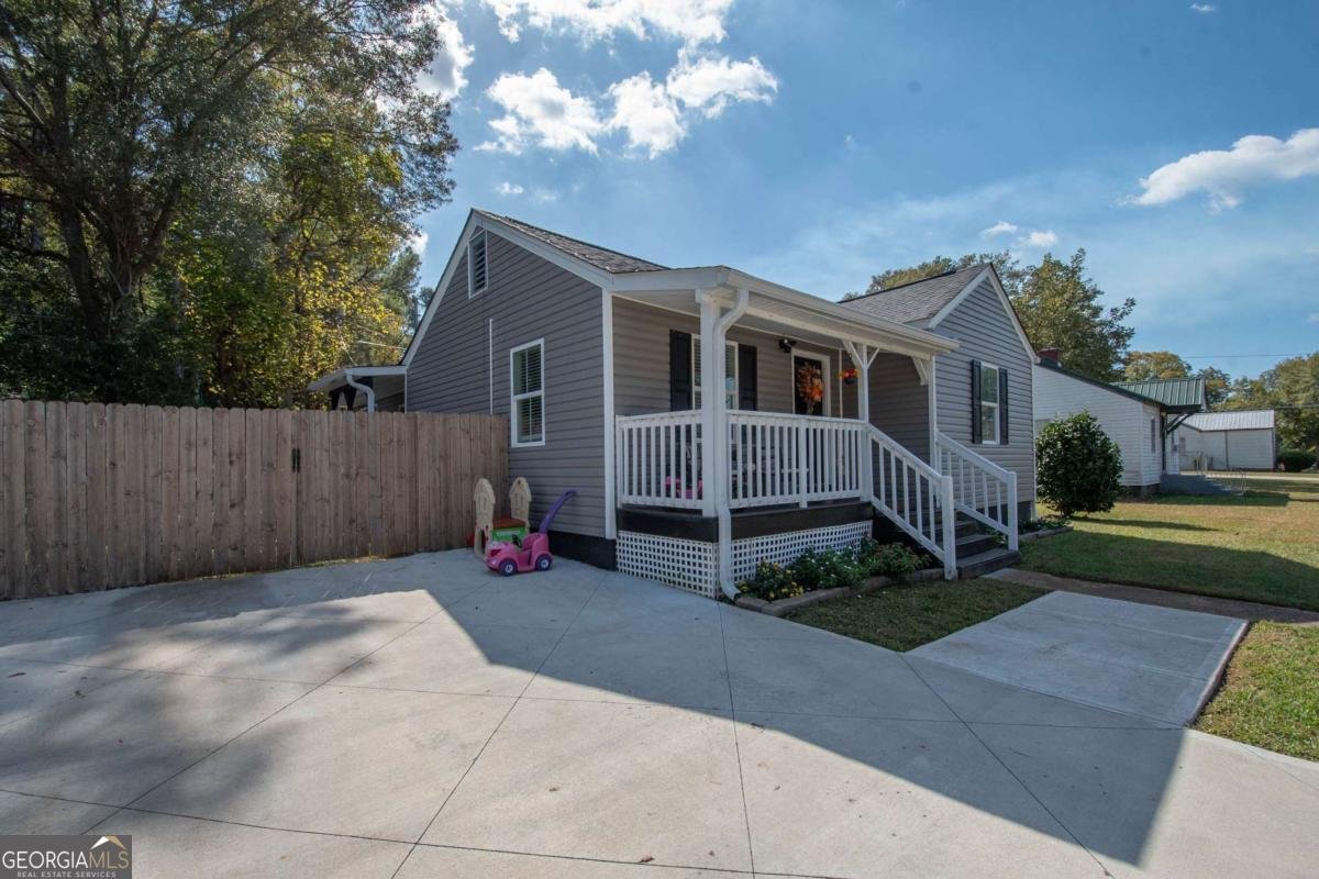 203 White Avenue Hogansville - 3