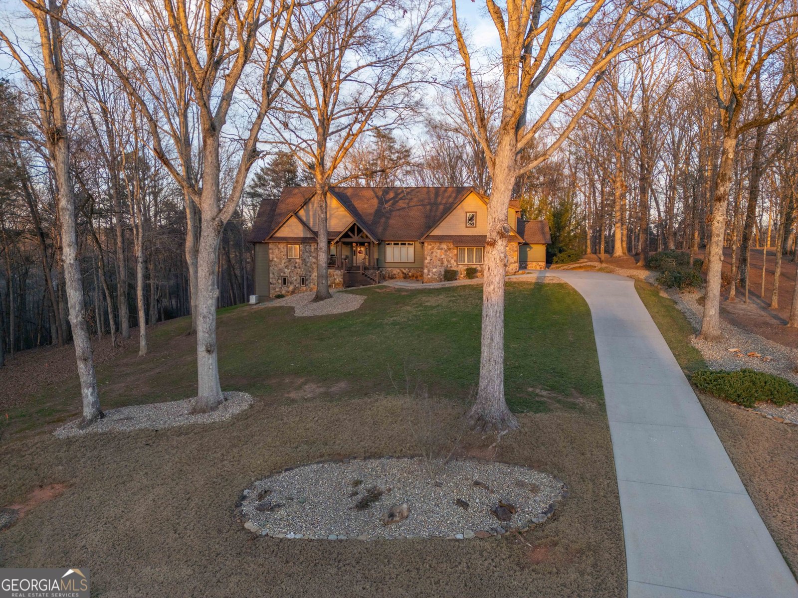 712 Meadow Run Court Clarkesville - 93