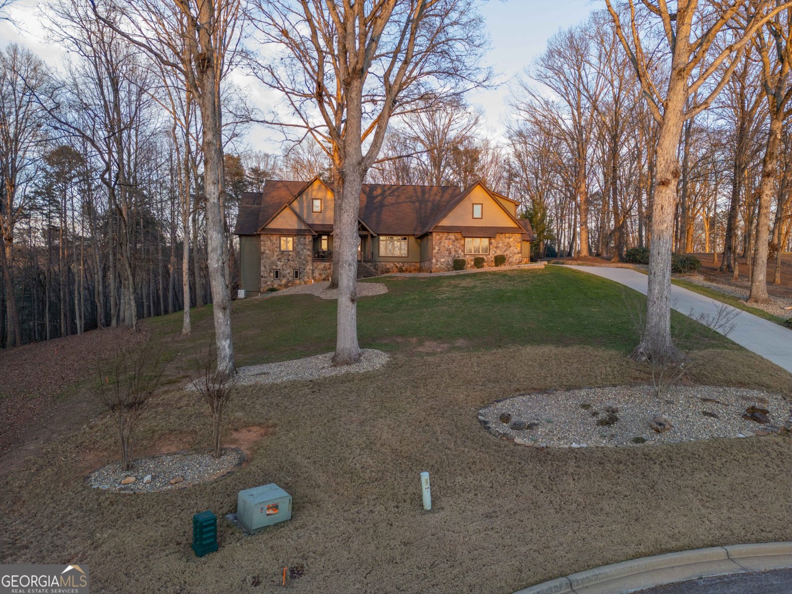 712 Meadow Run Court Clarkesville - 94