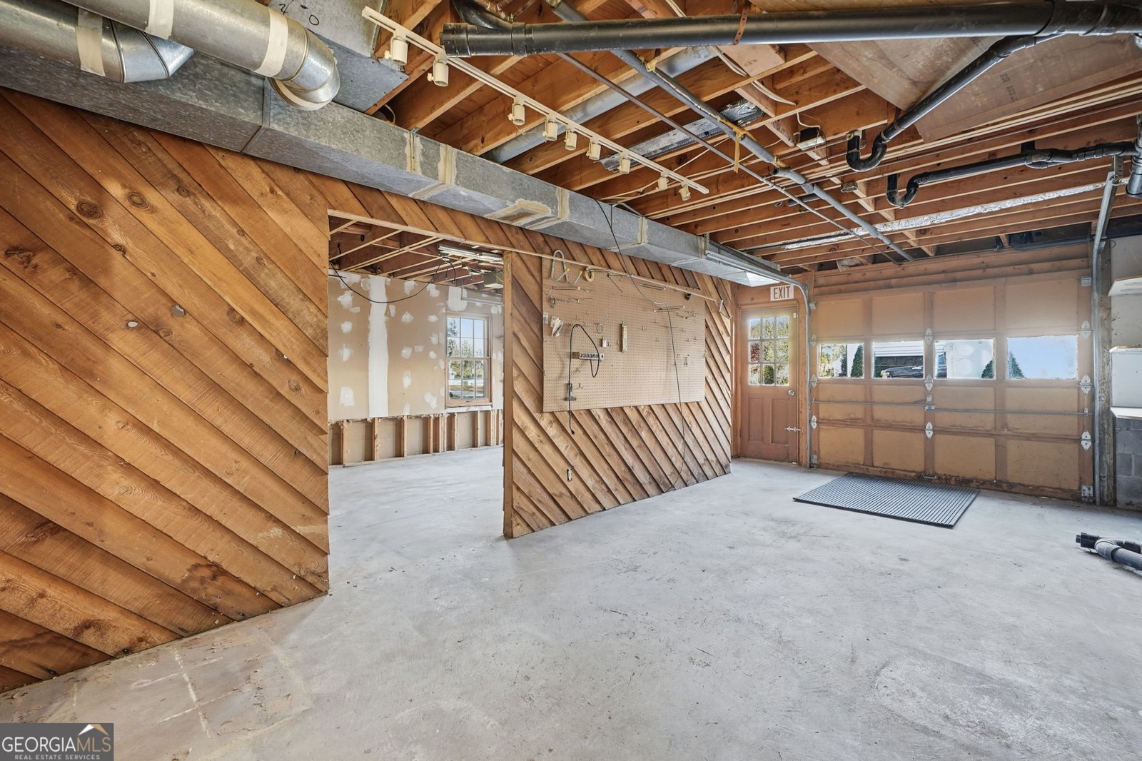 1597 Sprayberry Drive Marietta - 29