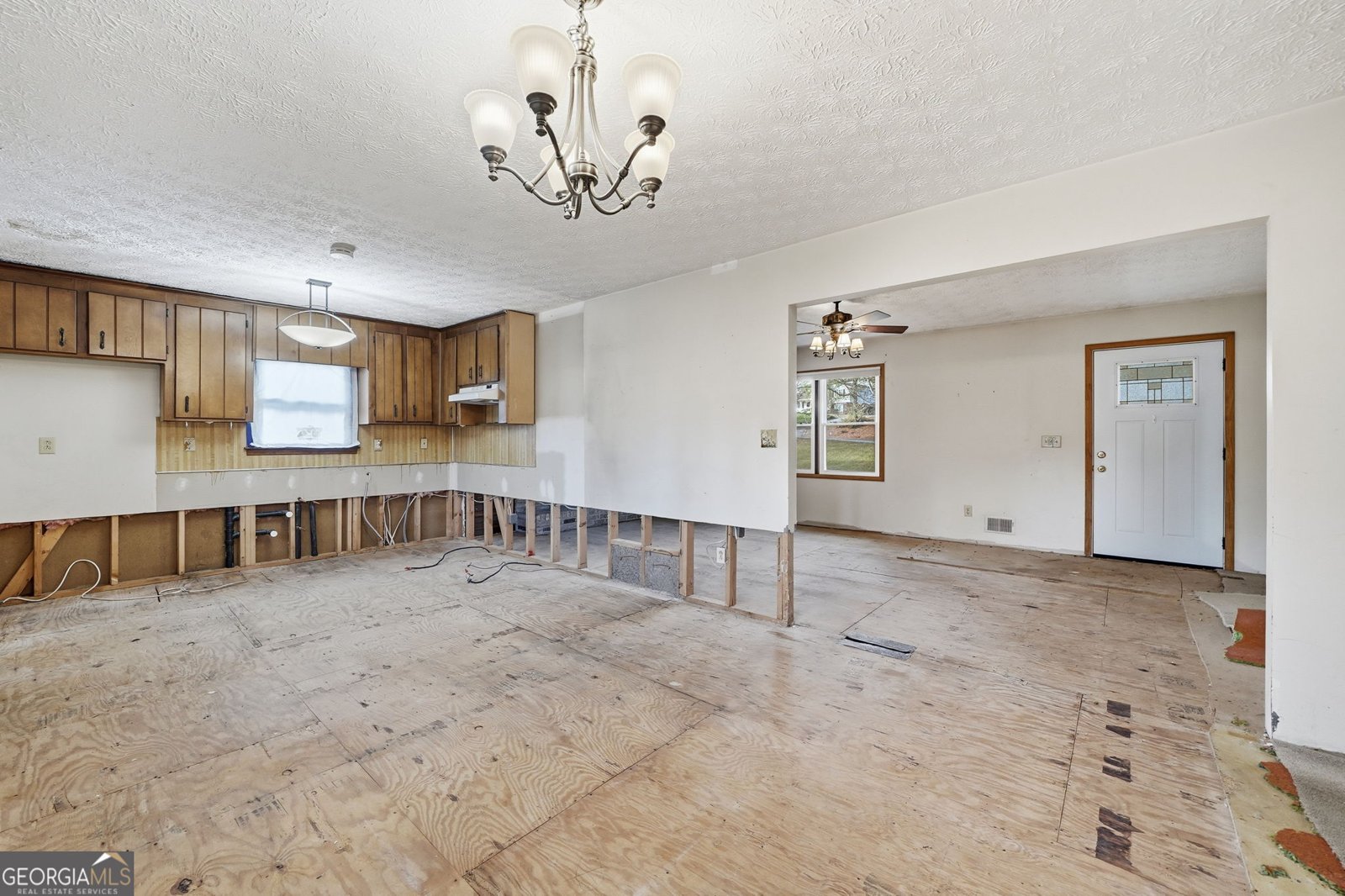 1597 Sprayberry Drive Marietta - 6