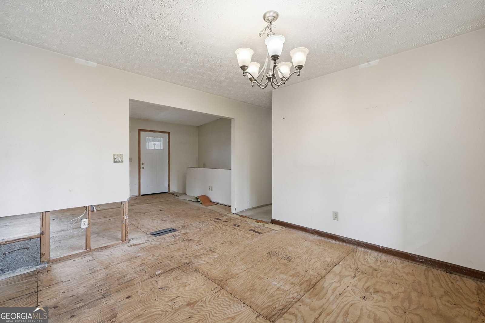 1597 Sprayberry Drive Marietta - 7