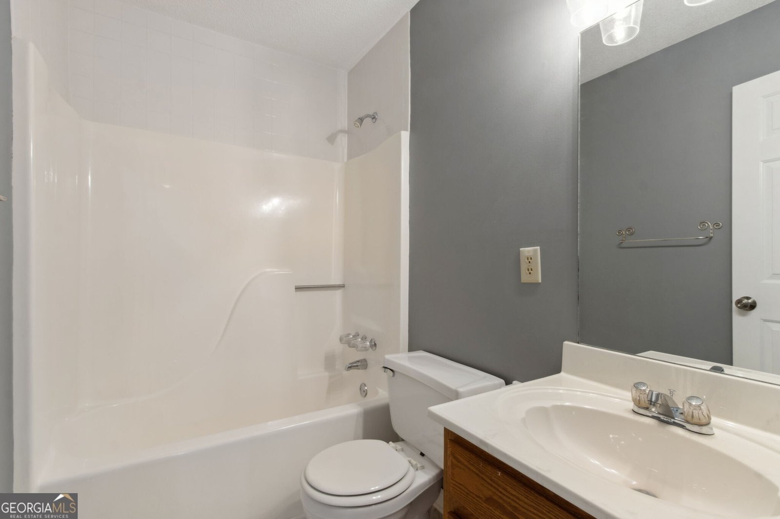 4675 Creek Bluff Drive Sugar Hill - 32