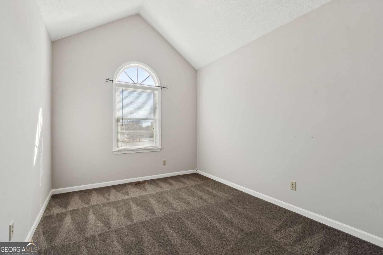 4675 Creek Bluff Drive Sugar Hill - 33