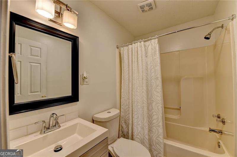 2066 PINNACLE POINTE Drive Norcross - 50