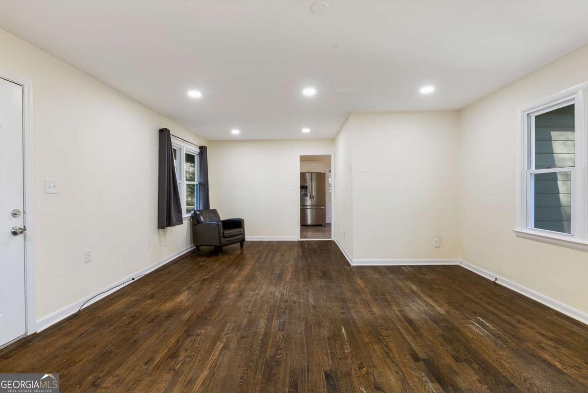 5287 Maple Valley Road Mableton - 3