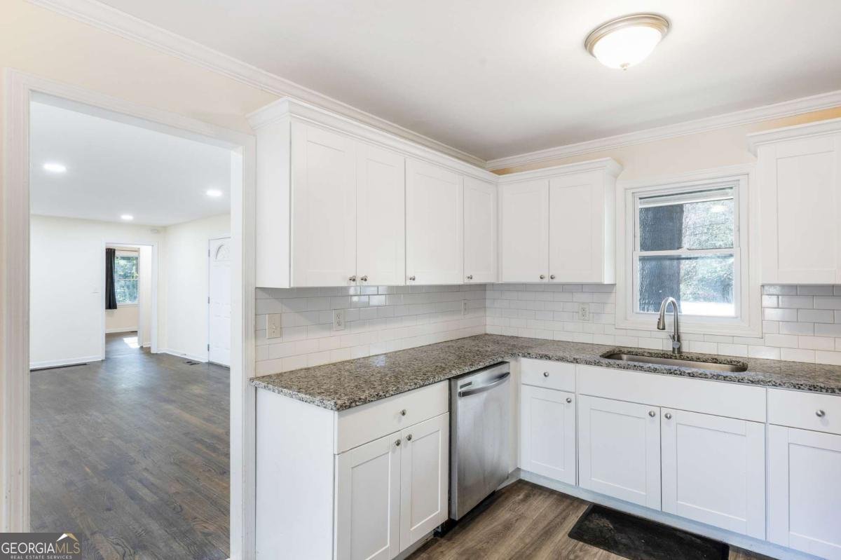 5287 Maple Valley Road Mableton - 6