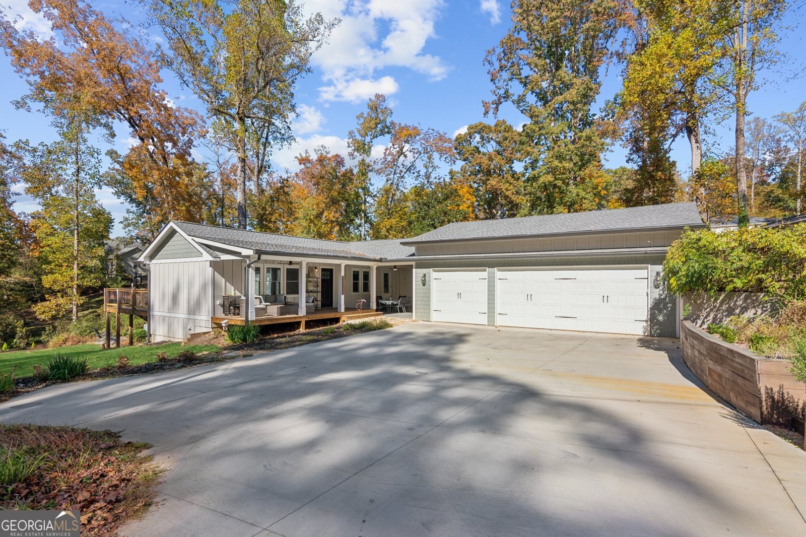 6265 Reives Road Cumming - 29