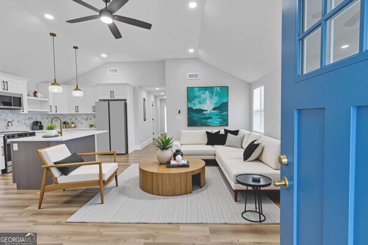 1189 Gardenia Street Atlanta - main photo