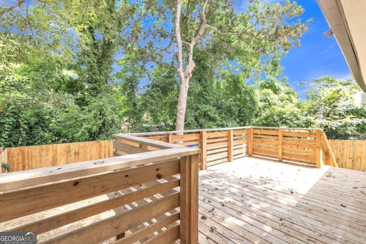 1189 Gardenia Street Atlanta - 24