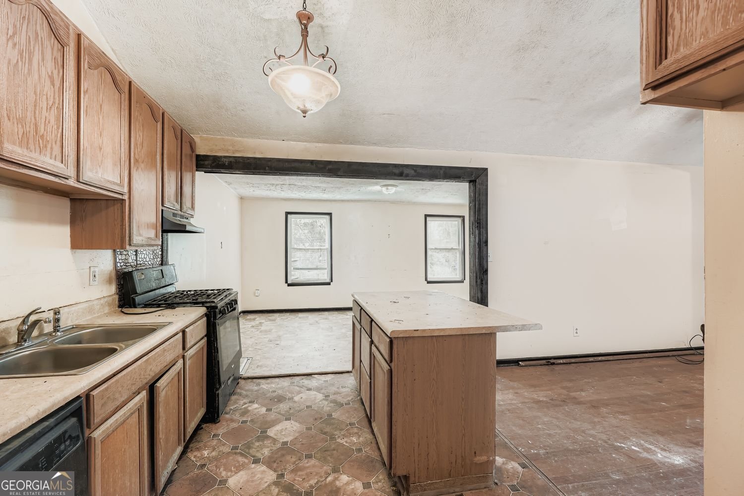 6807 Shangrila Way Riverdale - 11