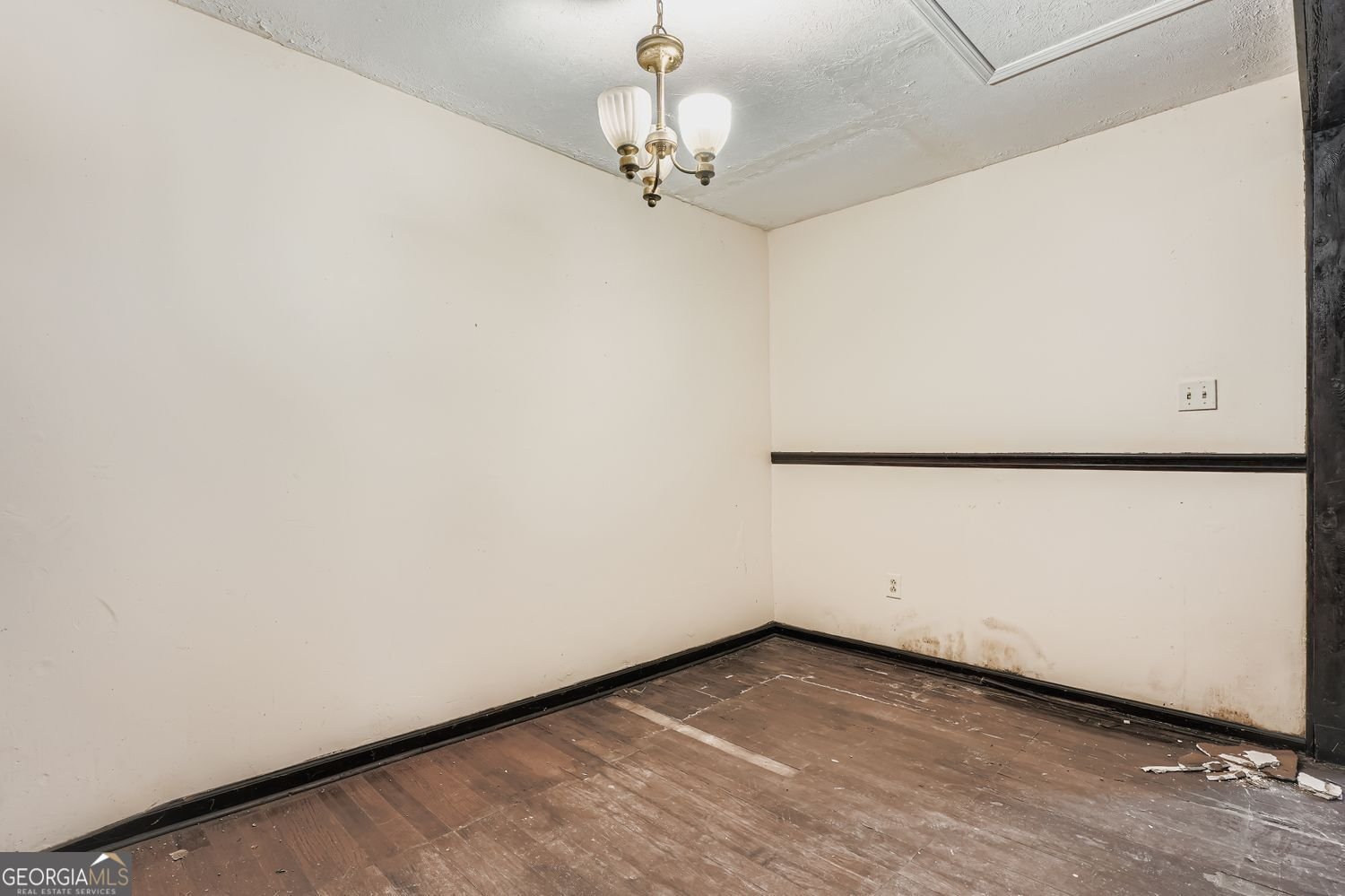 6807 Shangrila Way Riverdale - 8