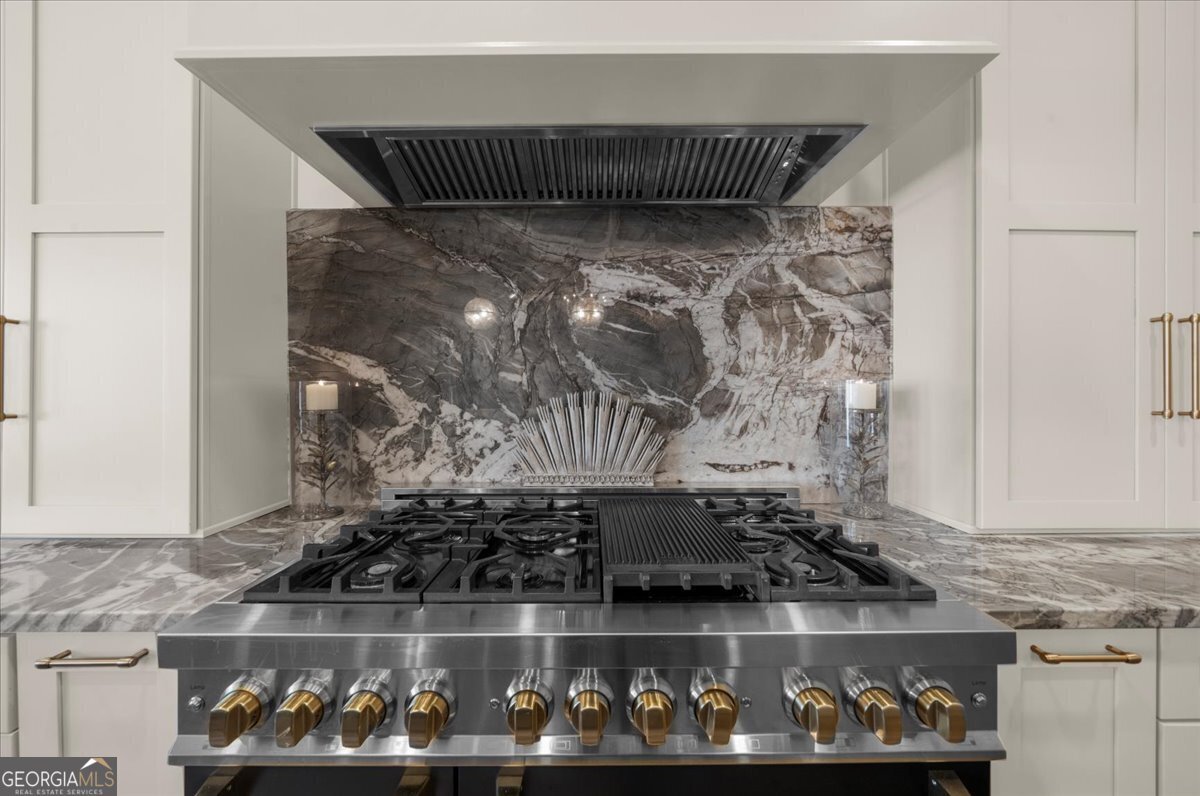 9773 Hightower Road Roswell - 27