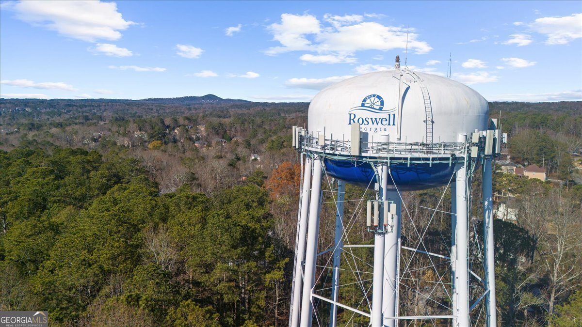 9773 Hightower Road Roswell - 75