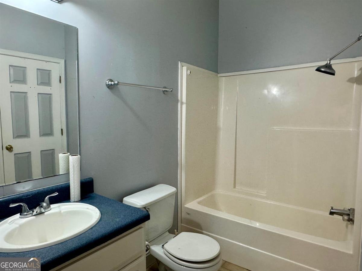 5401 Union Point Highway Union Point - 24