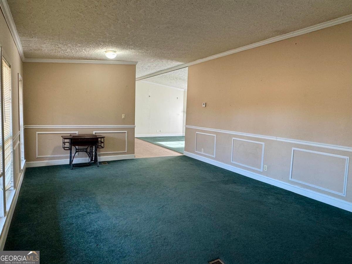 5401 Union Point Highway Union Point - 4