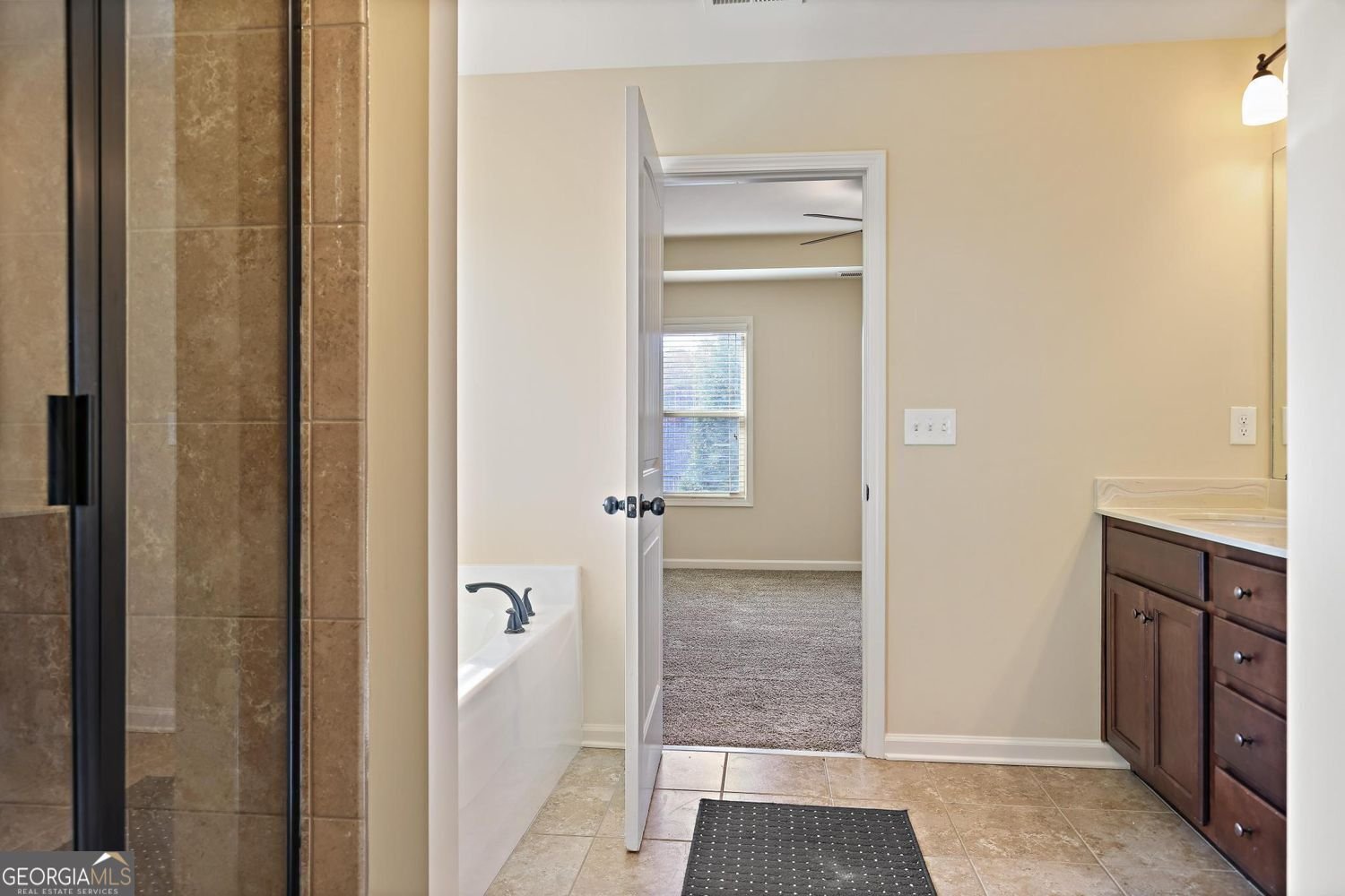 242 Cobblestone Trail Dallas - 18