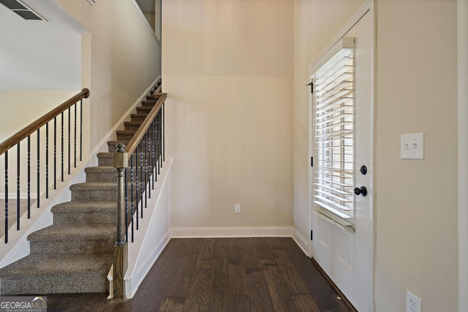 242 Cobblestone Trail Dallas - 4