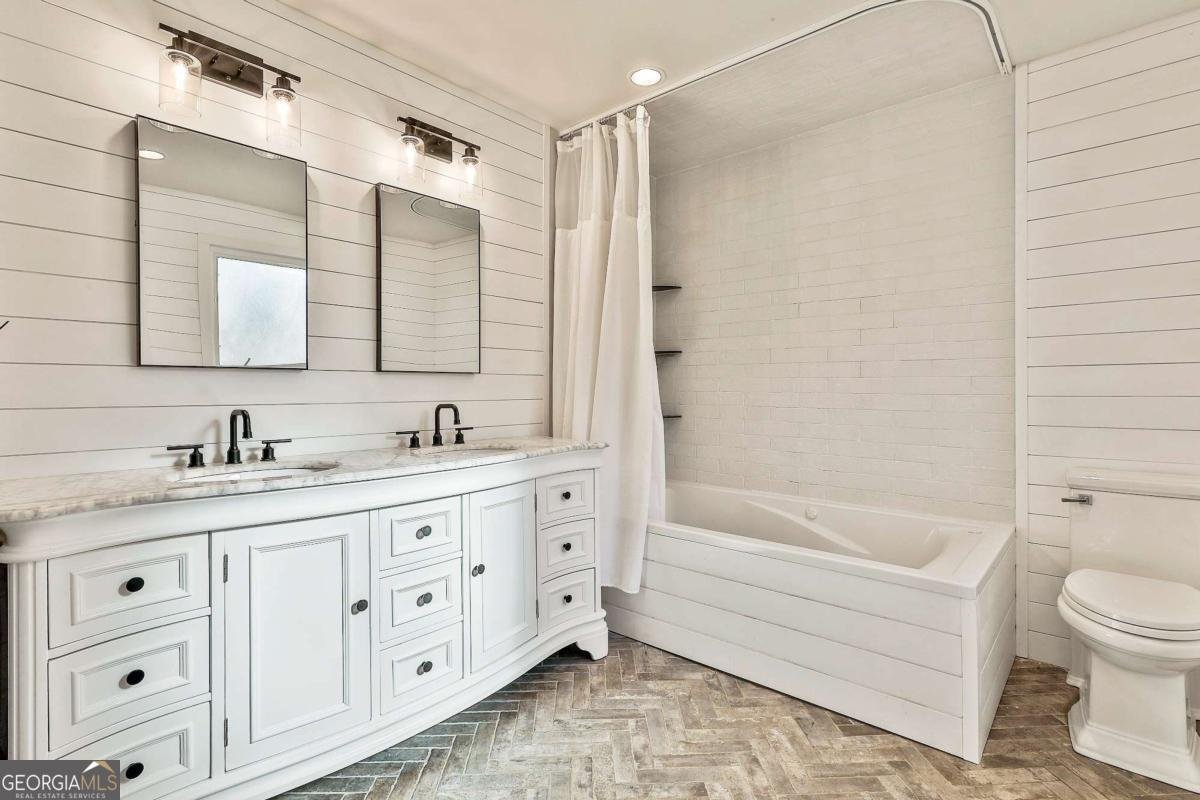 474 Marcella Avenue Sharpsburg - 24