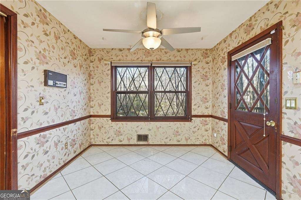 1091 Cole Drive Lilburn - 10