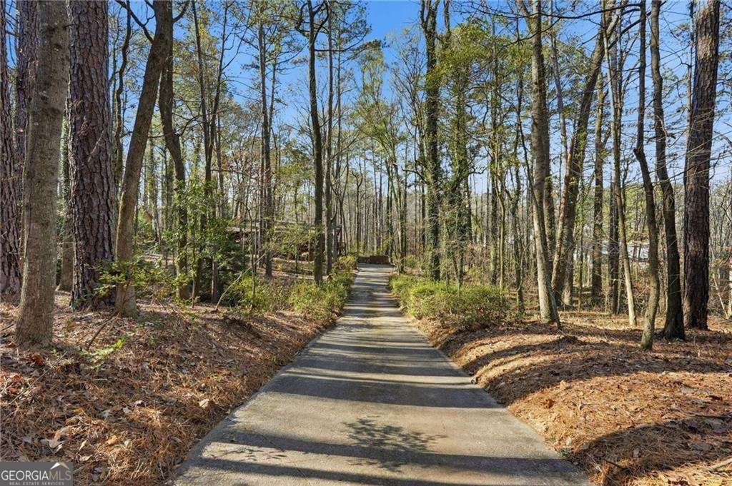 1091 Cole Drive Lilburn - 24