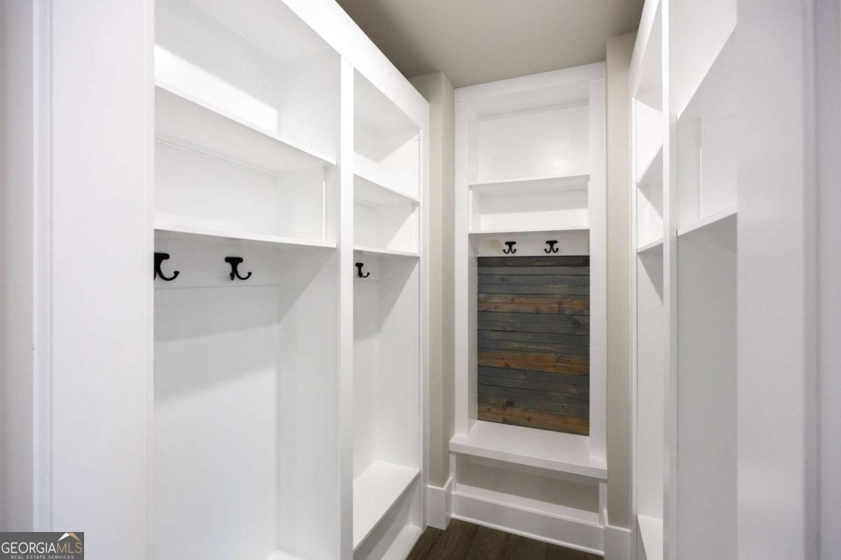 1488 BATESVILLE Road Canton - 21