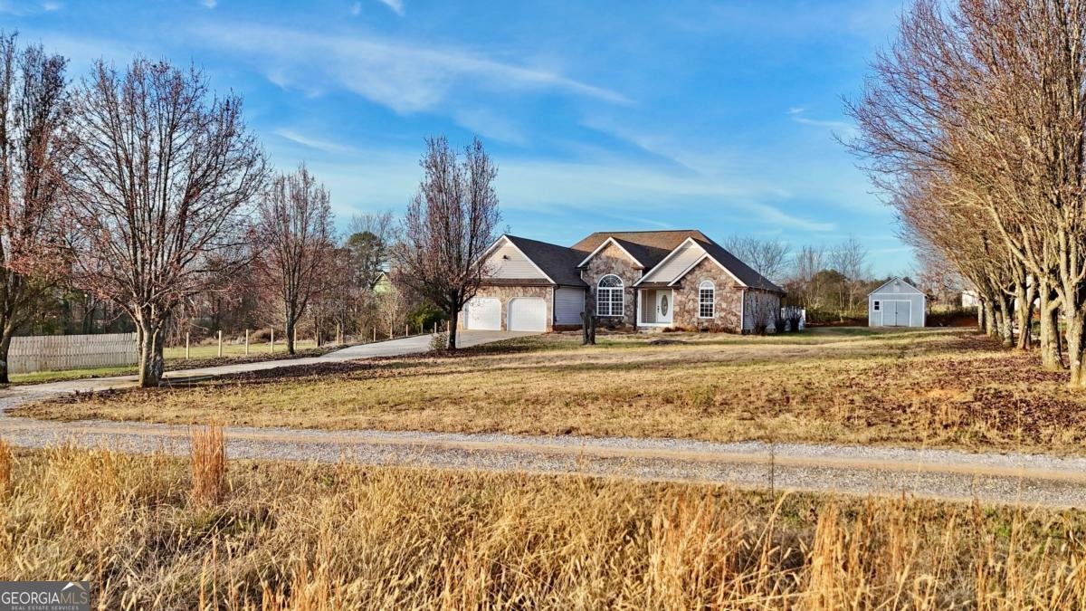 4389 225 Highway Chatsworth - 38