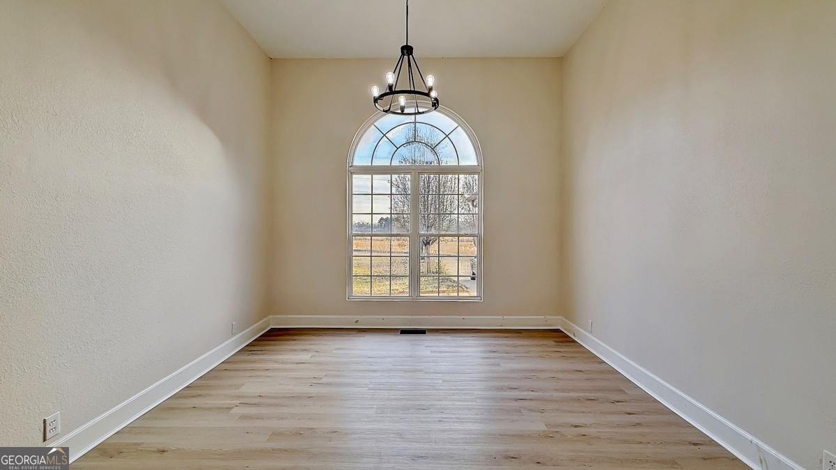 4389 225 Highway Chatsworth - 7