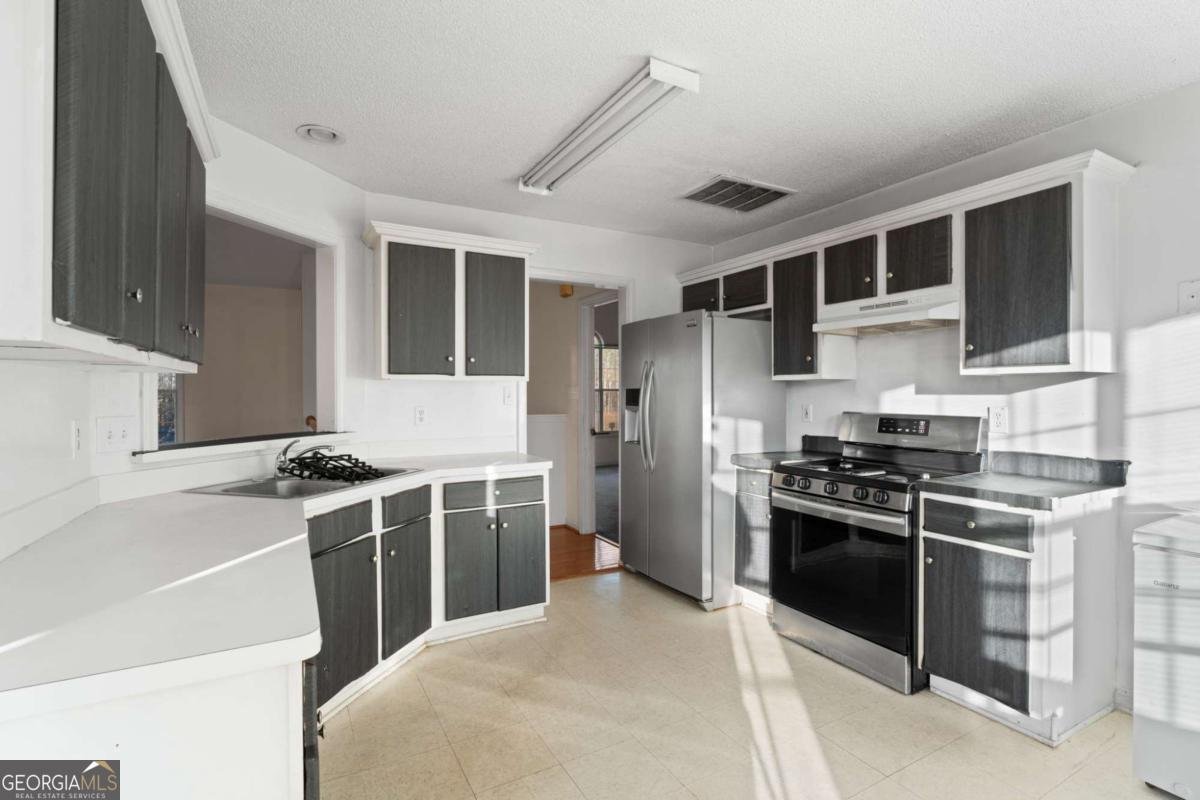 6644 Virlyn B Smith Road Fairburn - 18