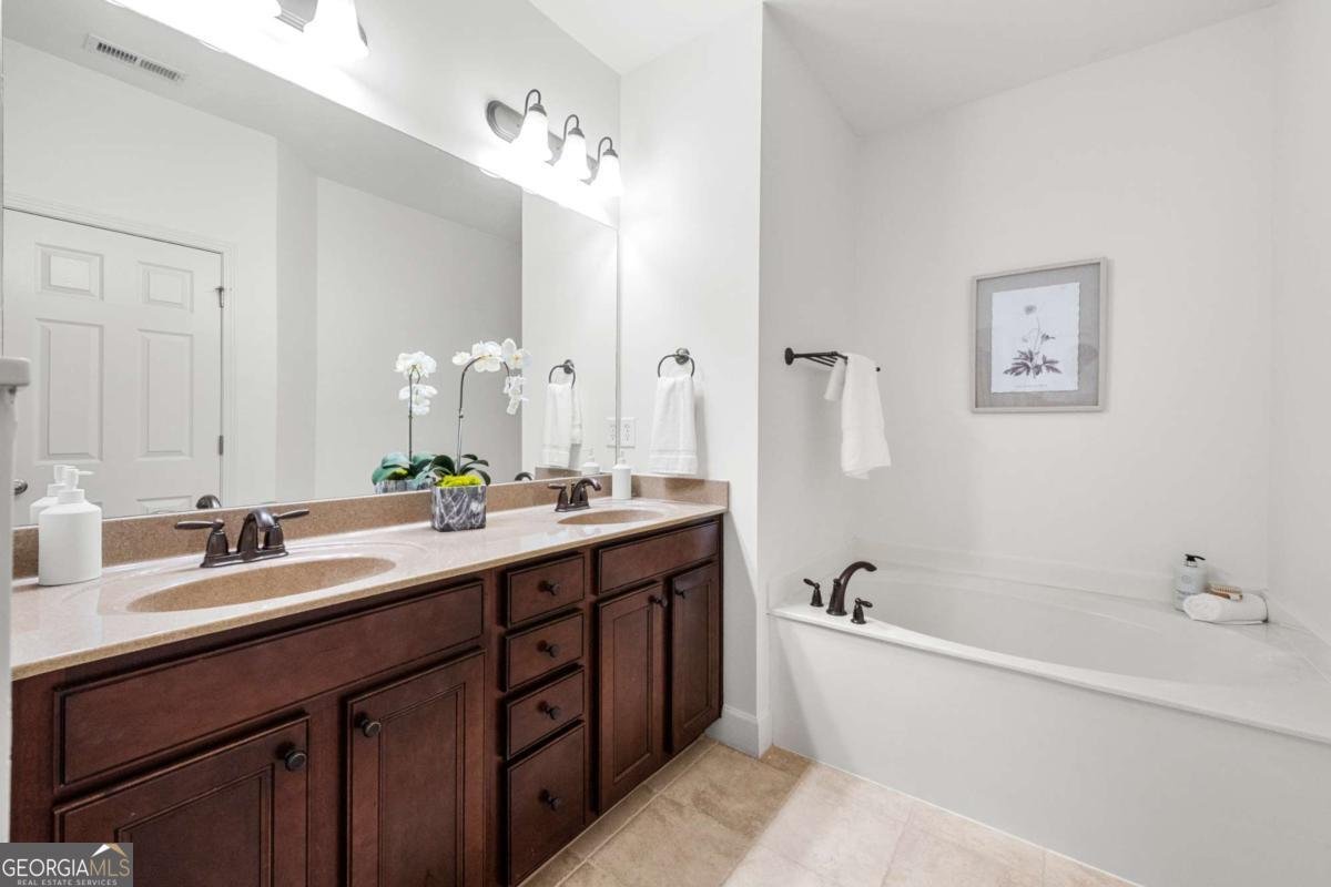 2052 Cobblestone Circle Atlanta - 16