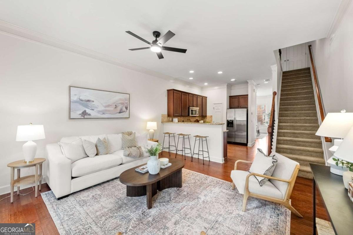 2052 Cobblestone Circle Atlanta - 2