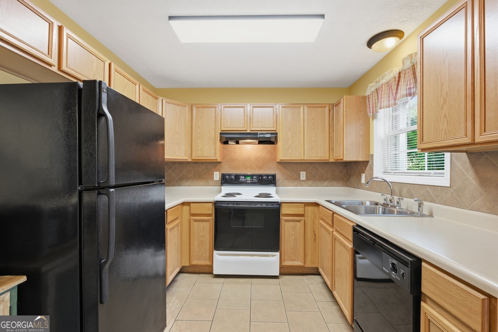 36 Wildcat Lane Commerce - 8