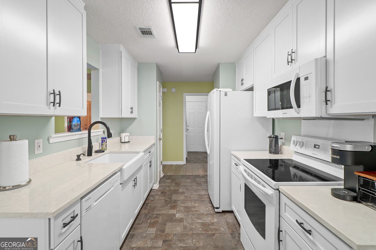 121 Benicia Lane Guyton - 9