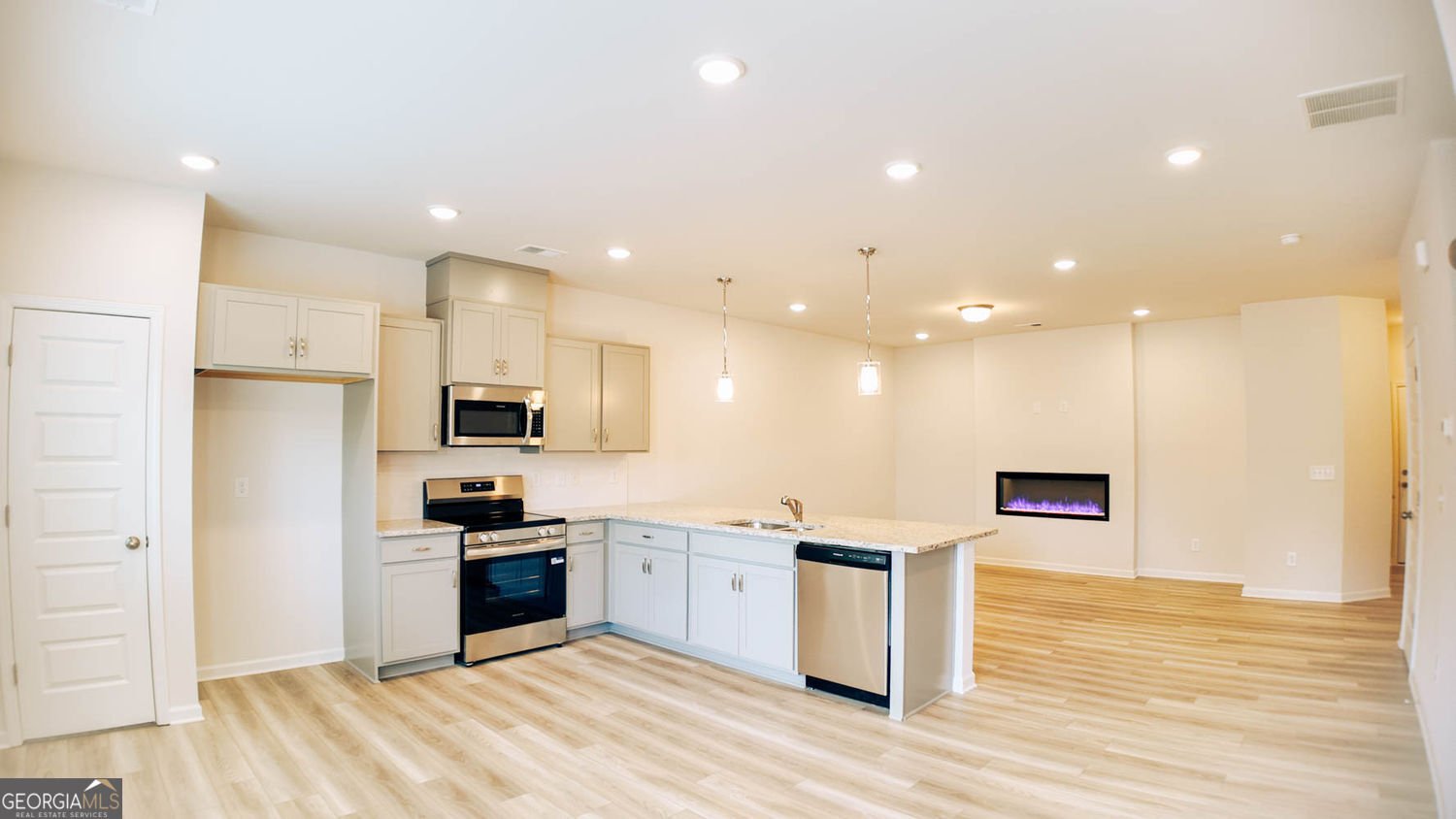 102 Jacobs Farm Lane Lawrenceville - 8