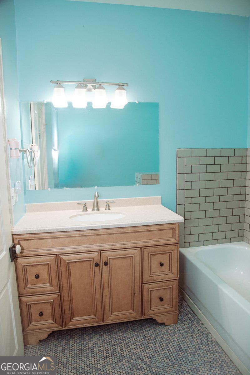 517 6th Street Griffin - 45