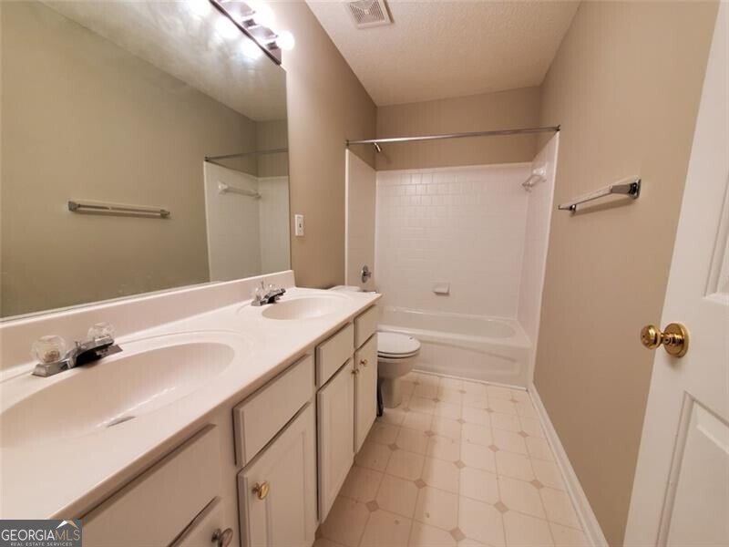 2623 DAVENHAM Lane Duluth - 19