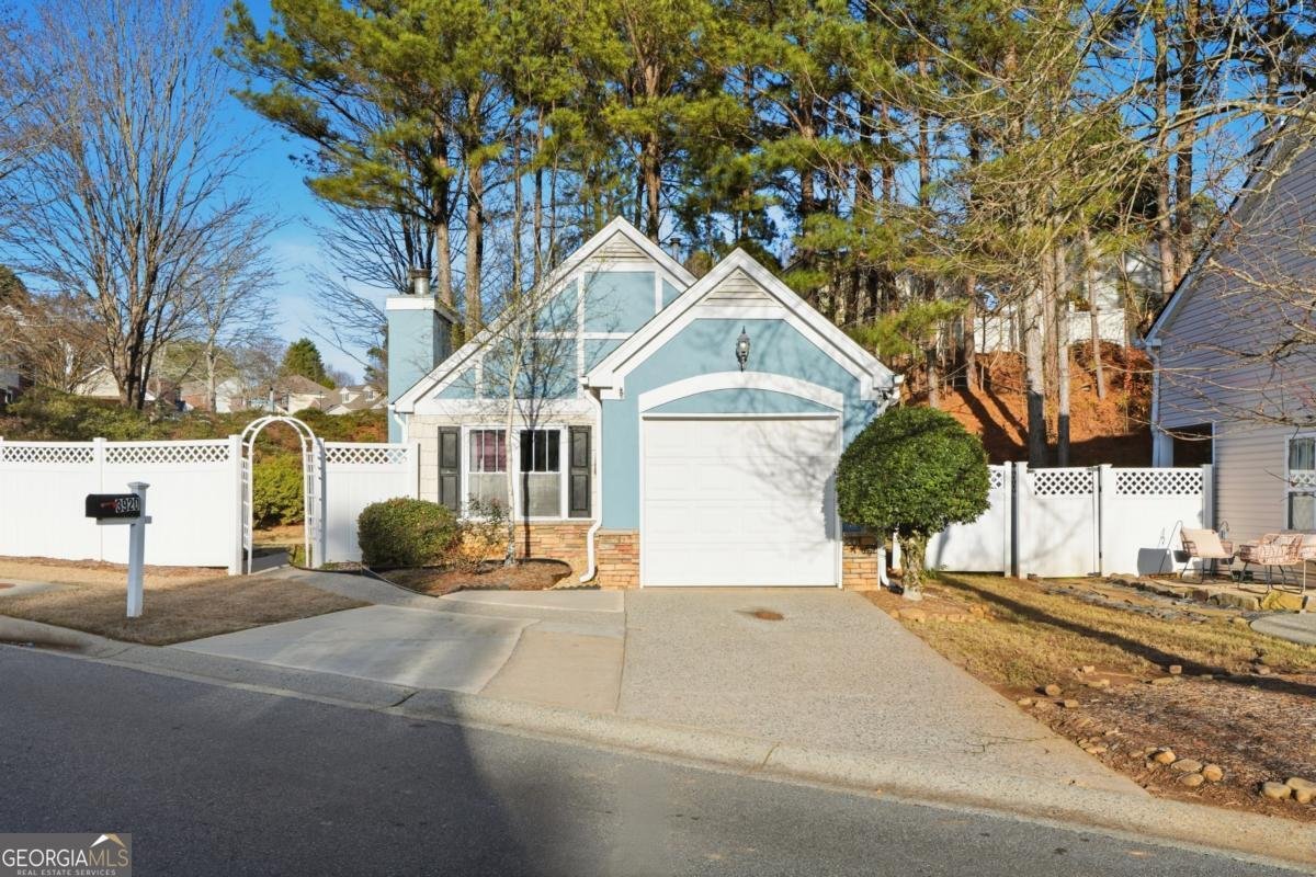 3920 Maple Valley Drive Cumming - main photo