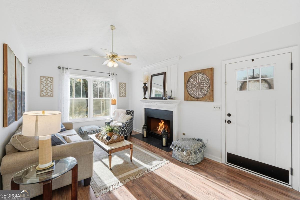 3920 Maple Valley Drive Cumming - 3