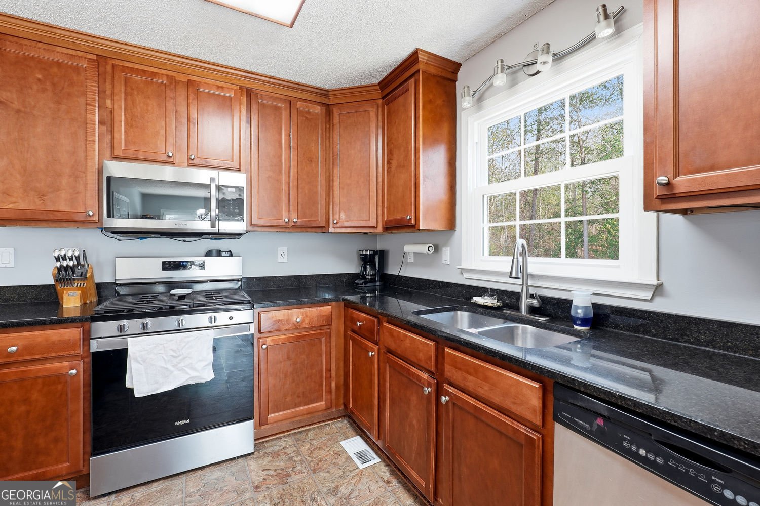 50 Carrington Hills Douglasville - 9