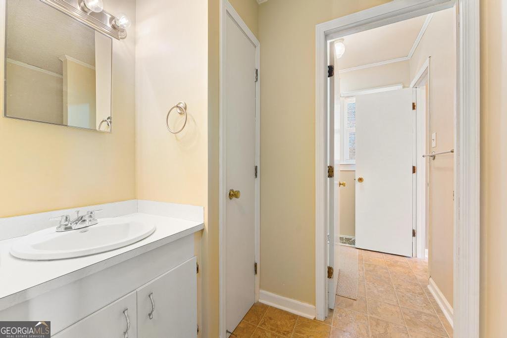 451 Defoor Rd Toccoa - 19