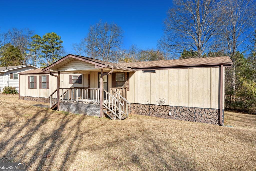 451 Defoor Rd Toccoa - 30