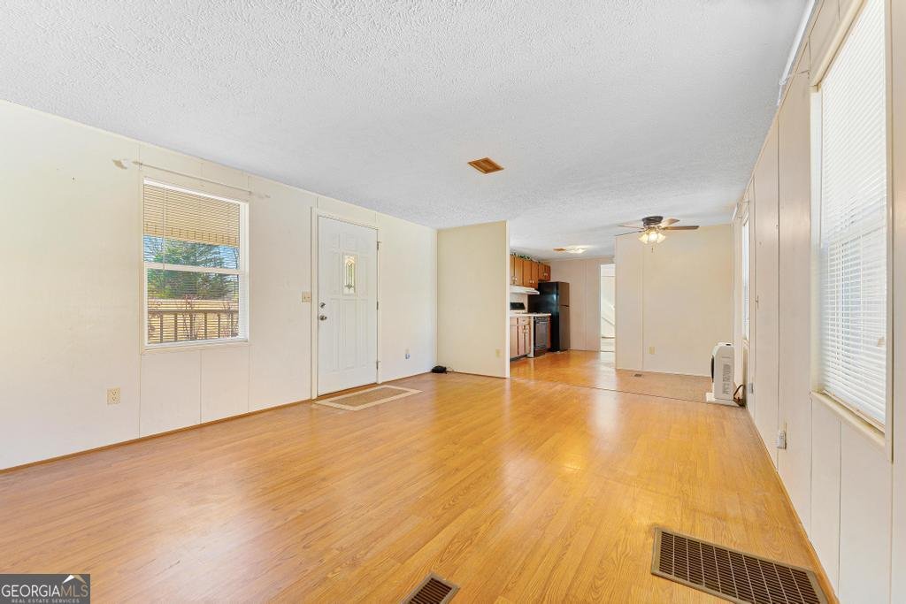 451 Defoor Rd Toccoa - 36