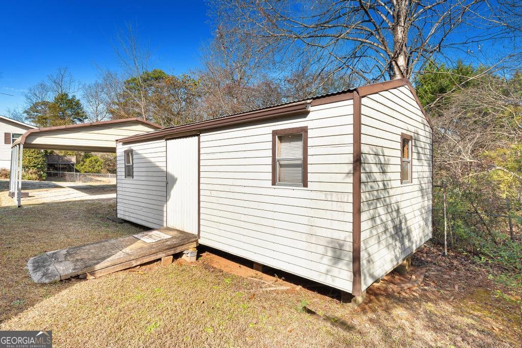 451 Defoor Rd Toccoa - 54
