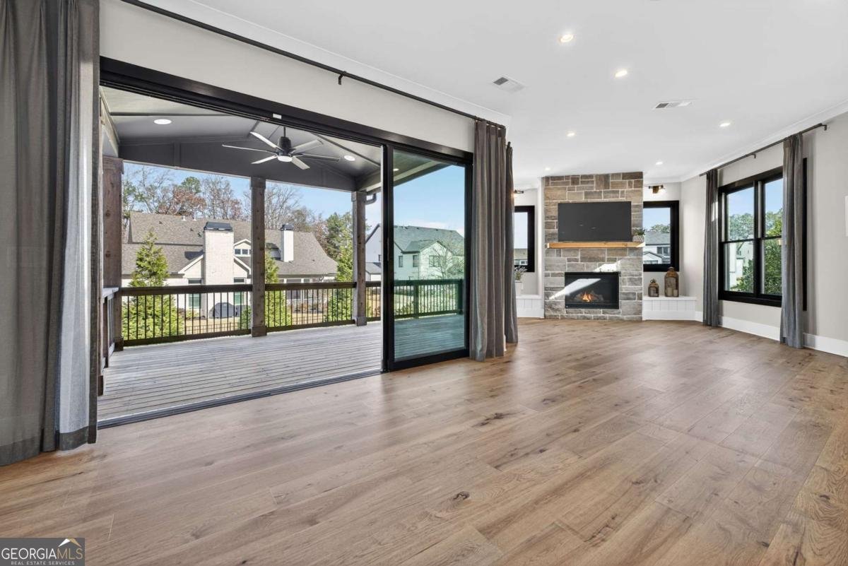 515 Martha Way Alpharetta - 25