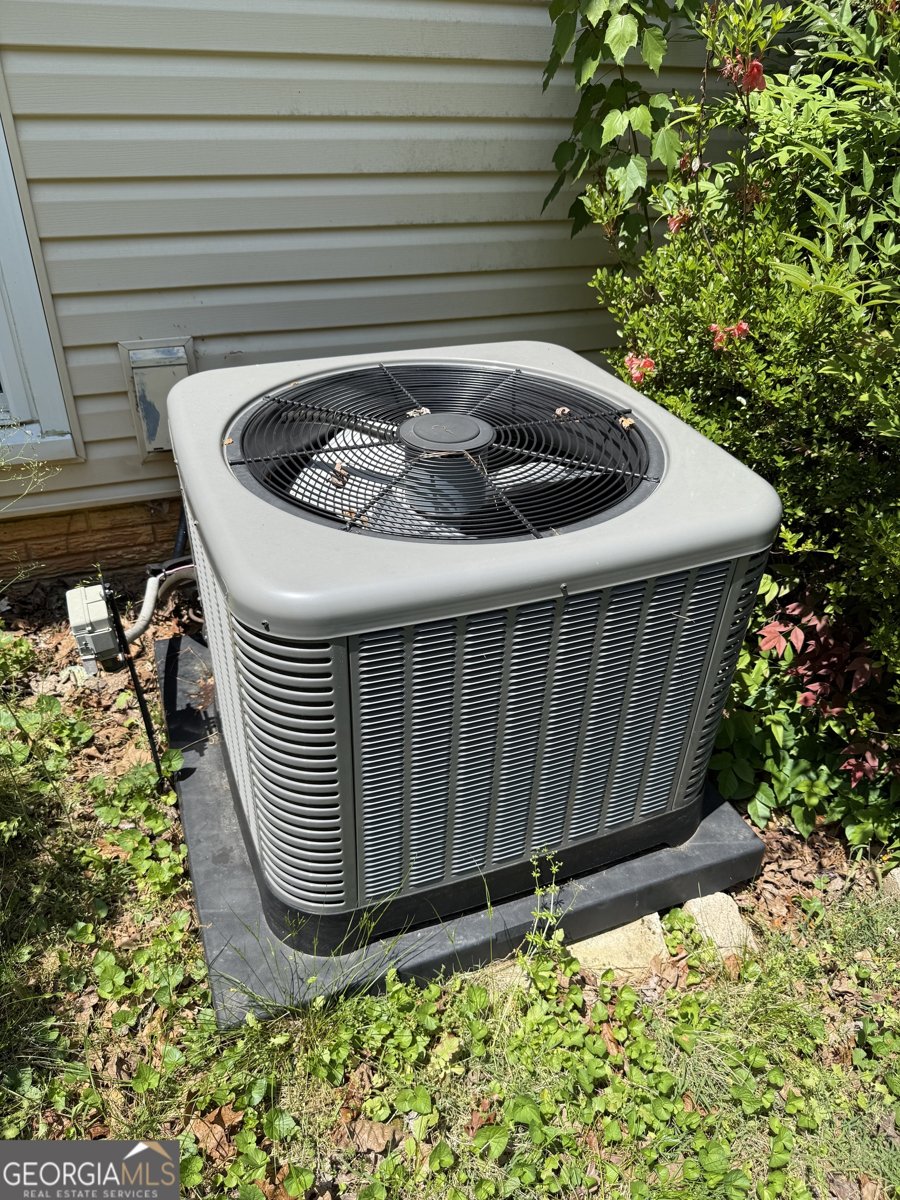 7260 Cox Road Cumming - 18