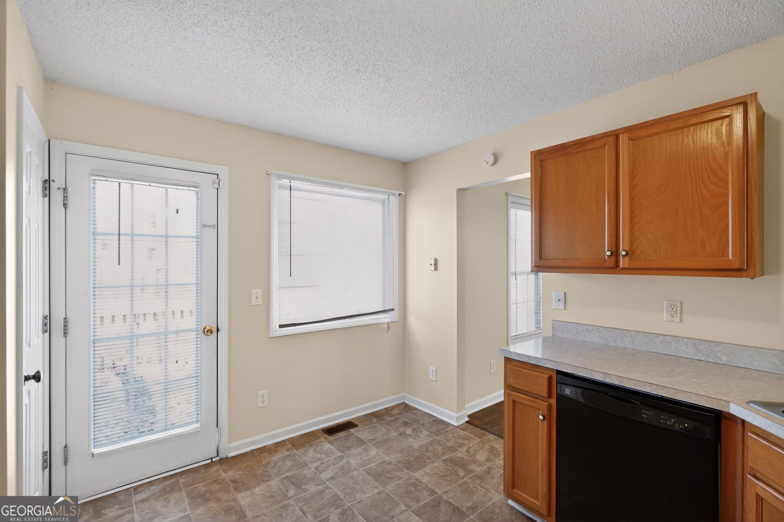 13 Sidney Rockmart - 19