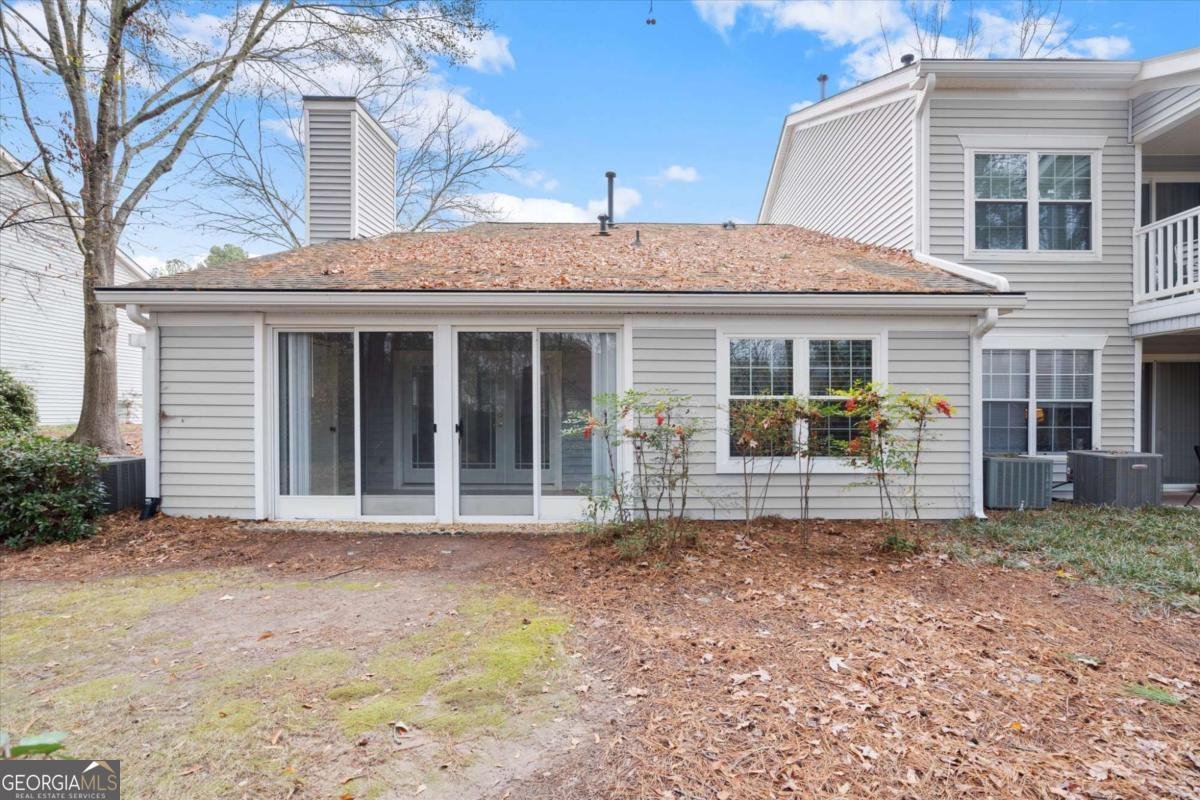 6057 Coventry Circle Alpharetta - 30