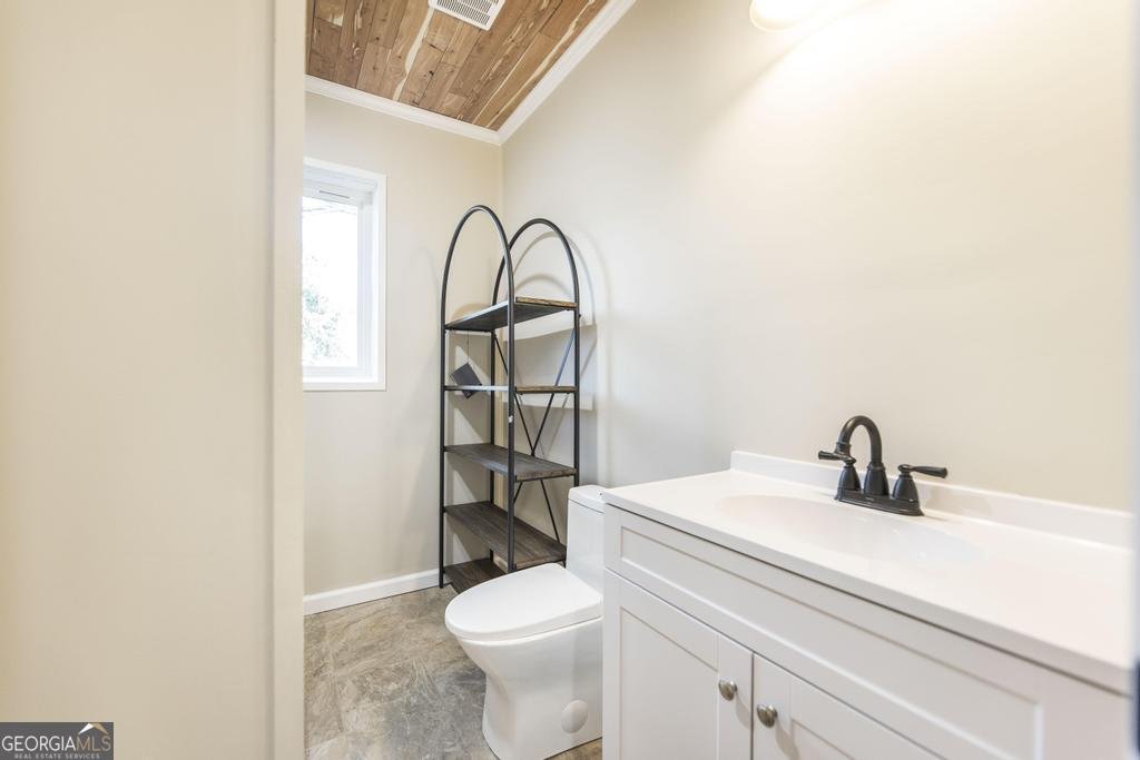 305 Broad Street Hawkinsville - 24